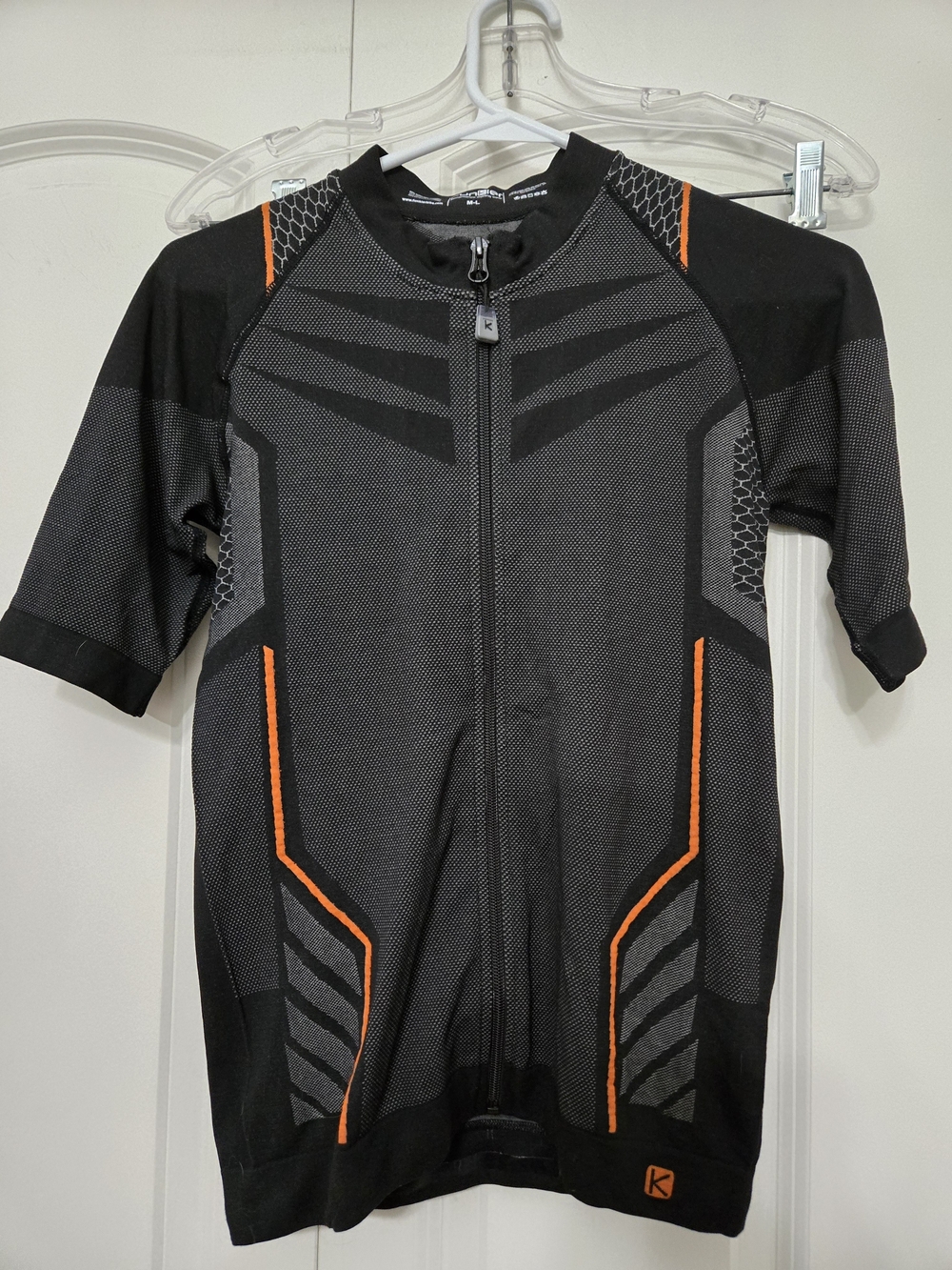 Funkier Respirare Black and Gray Short Sleeve Zip Athletic Cycling Jersey